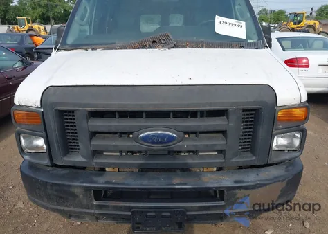 2009 Ford E-150 Commercial/Recreational из США, поврежденный, VIN 1FTNE14W39DA06439